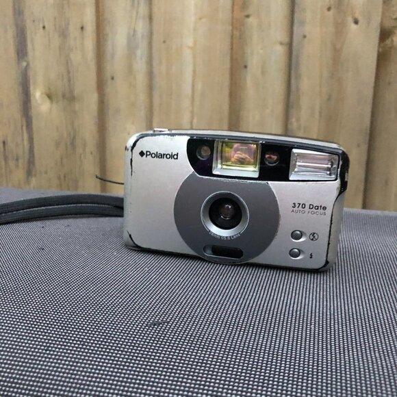 Polaroid 370 Date Back Compact 35mm Point and Shoot Film Camera UNTESTED - Picture 4 of 6